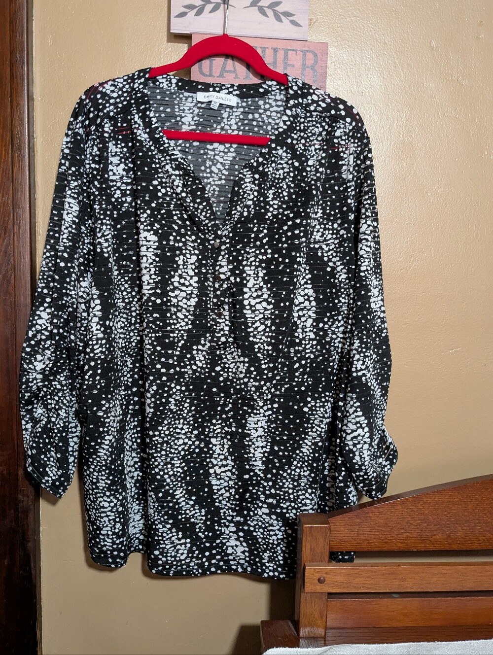 Emily Daniels Black And White Print V-Neck 3/4 Sleeve Blouse Women's 2x